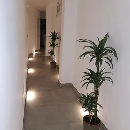 Suitesgaribaldi Gasthof Cagliari