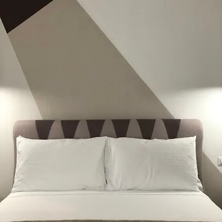 Suitesgaribaldi Vendégház *