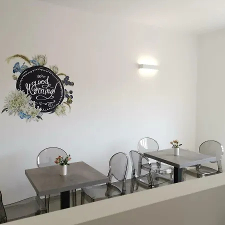 Suitesgaribaldi Gasthof Cagliari