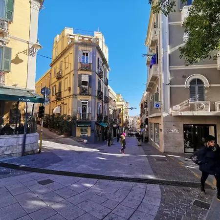 Suitesgaribaldi Pensionat 4*