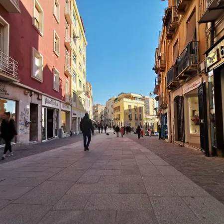 Suitesgaribaldi Pensionat Cagliari